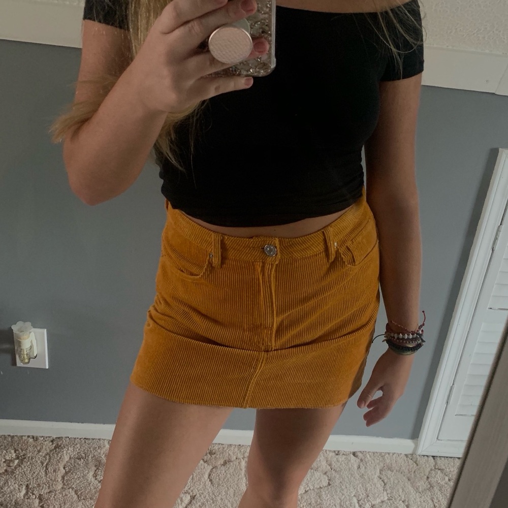 Forever 21 yellow corduroy skirt - Picture 2 of 2